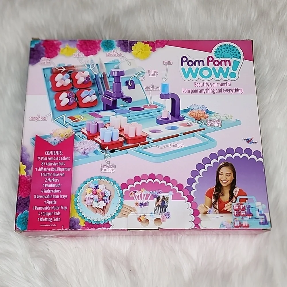 Pom Pom Wow! Decoration Station Play Set For Kids